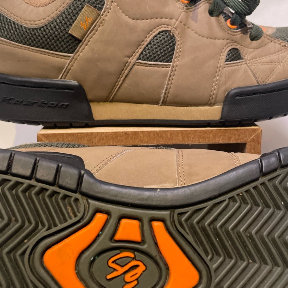 ES koston One K-1 OG 1997 CLEAN size US 10 green and tan colorway